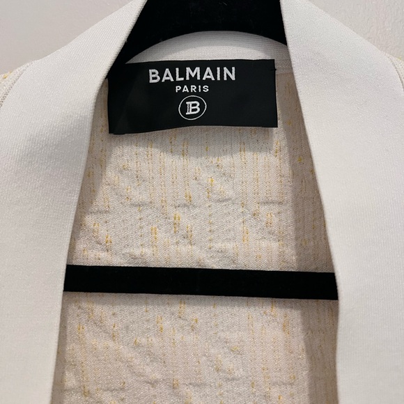 Balmain cardigan and skirt set - Picture 3 of 16